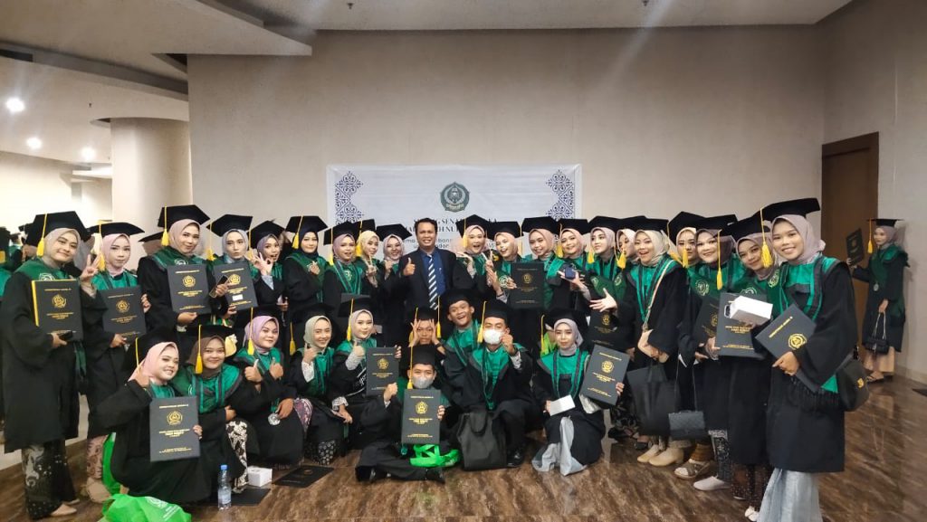wisuda ke XXV 